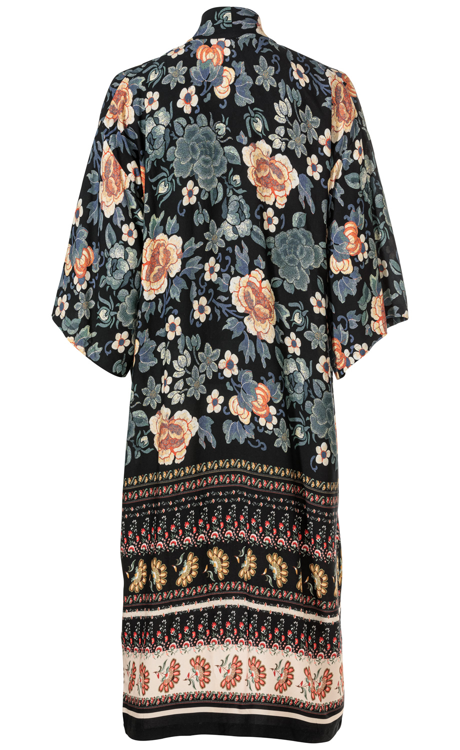 Viskose-Bluse mit floralem Muster, schwarze Grundfarbe, große bunte Blumen in Blau, Weiß und Orange, 3/4-Ärmel, Saum mit mehrfarbigen Bordüren in Rot, Beige und Grün, leichter Stoff, lockere Passform.