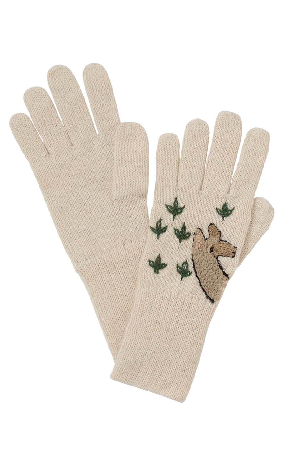 Beige gestrickte Handschuhe, rechts mit braunem Tierkopf und grünen Blättern bestickt, links einfarbig, paarweise angeordnet auf weißem Hintergrund