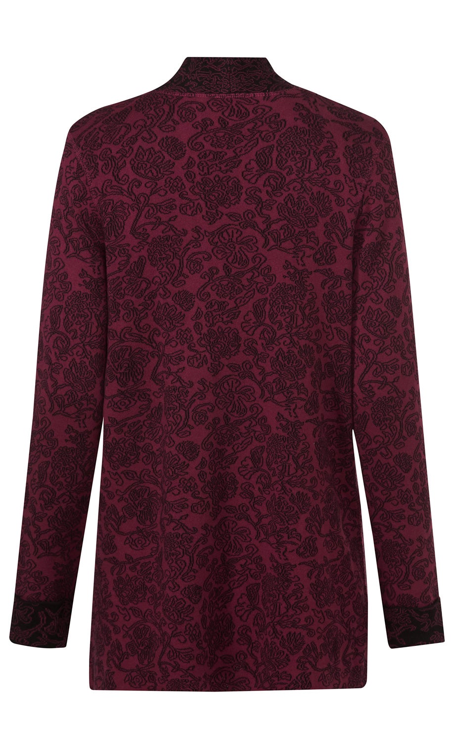 Rückenansicht einer bordeauxroten Baumwoll-Strickjacke mit langem Arm, feinem schwarzen Blumenmuster, Stehkragen und schwarzen Bündchen am Ärmelabschluss
