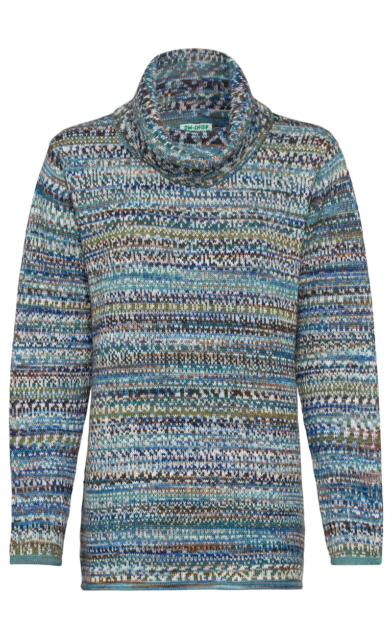 Alpaka-Pullover mit rollkragen, gemustert in Blau-, Grün- und Brauntönen, langärmlig, feines Strickmuster, locker geschnitten, warm und kuschelig, ohne sichtbare Verschlüsse, Label innen am Kragen sichtbar.