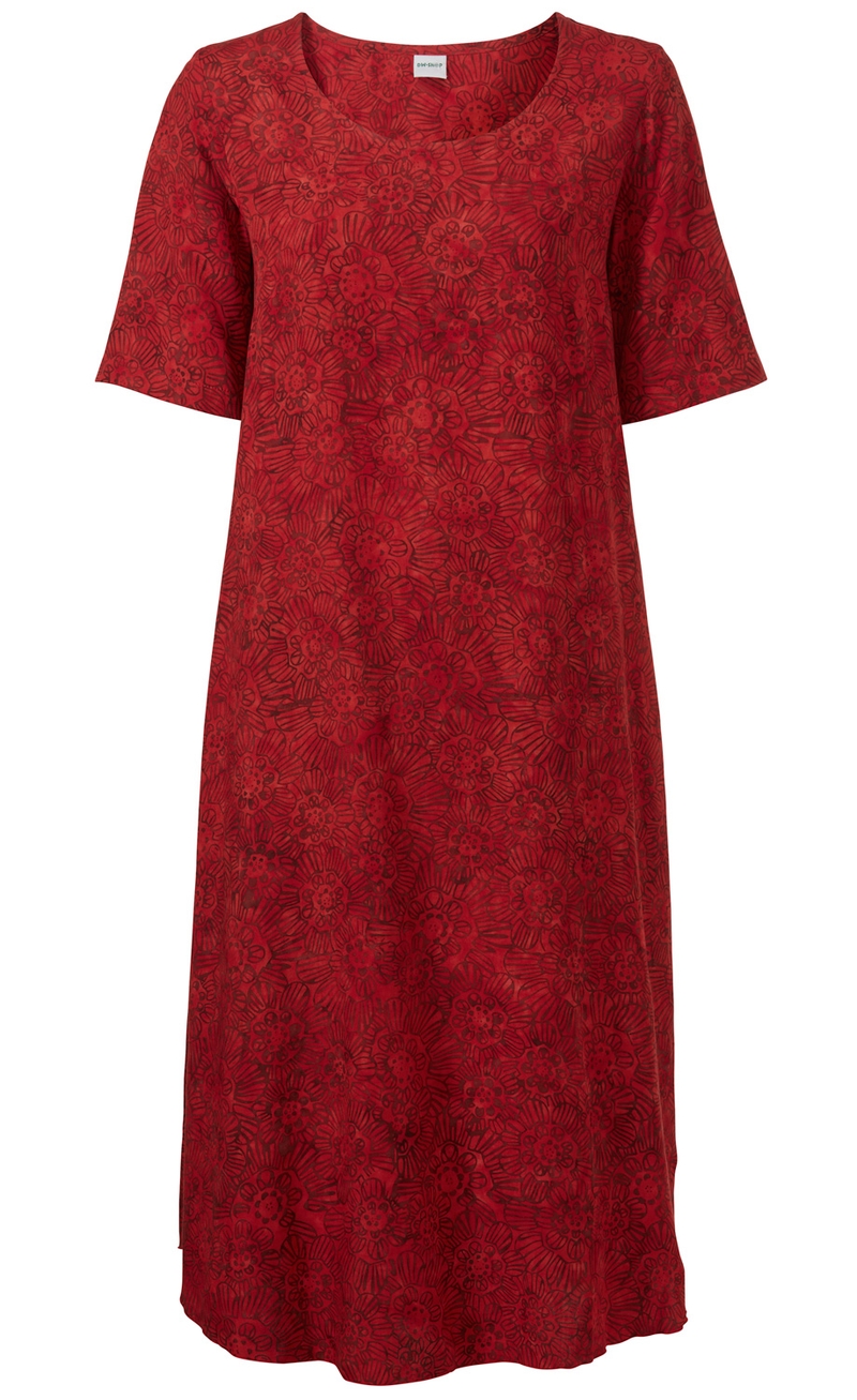 rotes Viskose-Kleid mit kurzen Ärmeln und rundem Ausschnitt, ganzflächiges florales Muster in dunkelrot und schwarz, knielang, gerade geschnitten