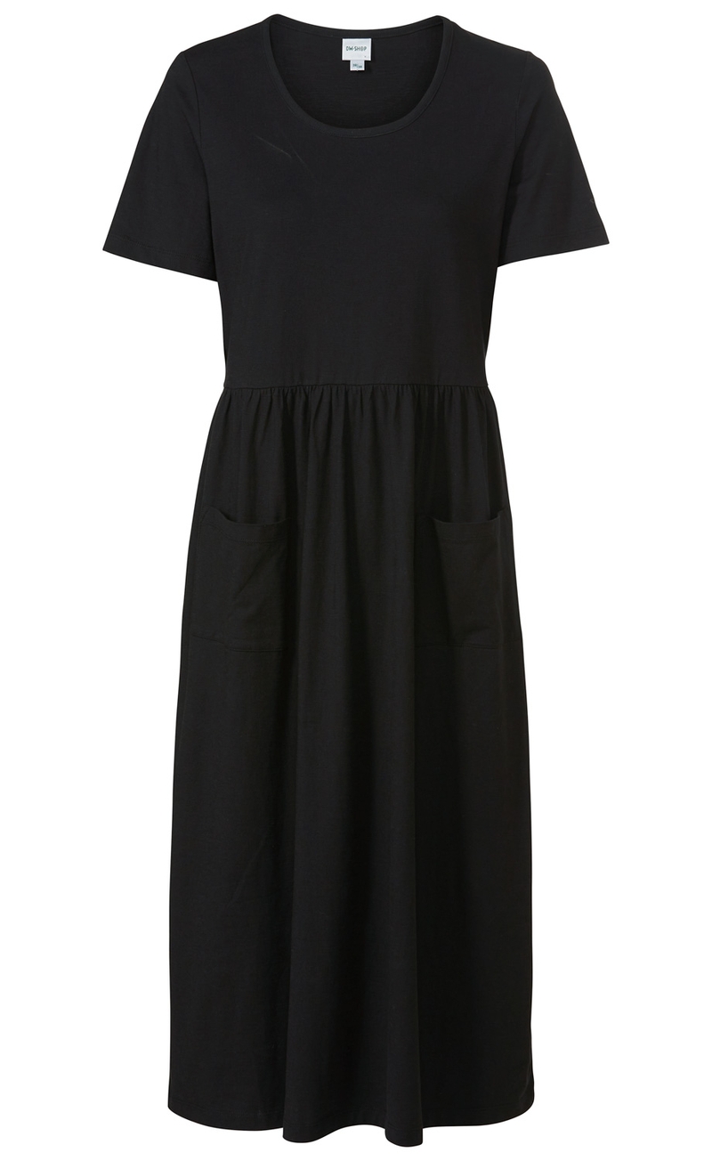 Schwarzes Baumwollkleid mit kurzem Ärmel, rundem Ausschnitt, tailliertem Schnitt und zwei aufgesetzten Taschen vorne, knielang, schlicht und bequem
