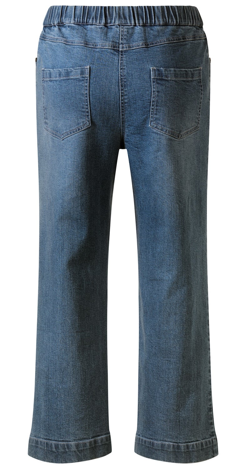 Rückansicht einer blauen Baumwoll-Mix-Hose mit elastischem Bund, geradem Beinverlauf und zwei aufgesetzten Gesäßtaschen aus Jeansstoff