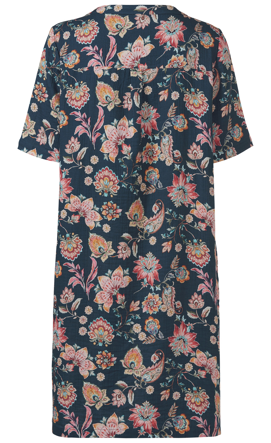 Baumwoll-Kleid mit kurzem Arm, dunkelblauem Grund und buntem Blumenmuster in Rosatönen, Orange, Beige und Hellblau, leichte Falten an den Schultern, knielang, hinten gesehen