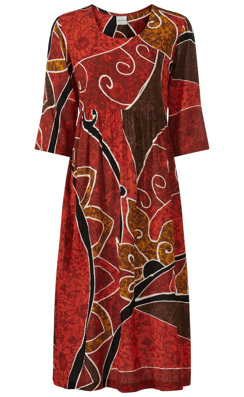 Viskose-Kleid mit 3/4-Ärmeln, abstraktem Muster in Rot-, Braun- und Orangetönen, Rundhalsausschnitt, knielang, locker fallend, leichte Struktur im Stoff, florale und geschwungene Linien-Designs