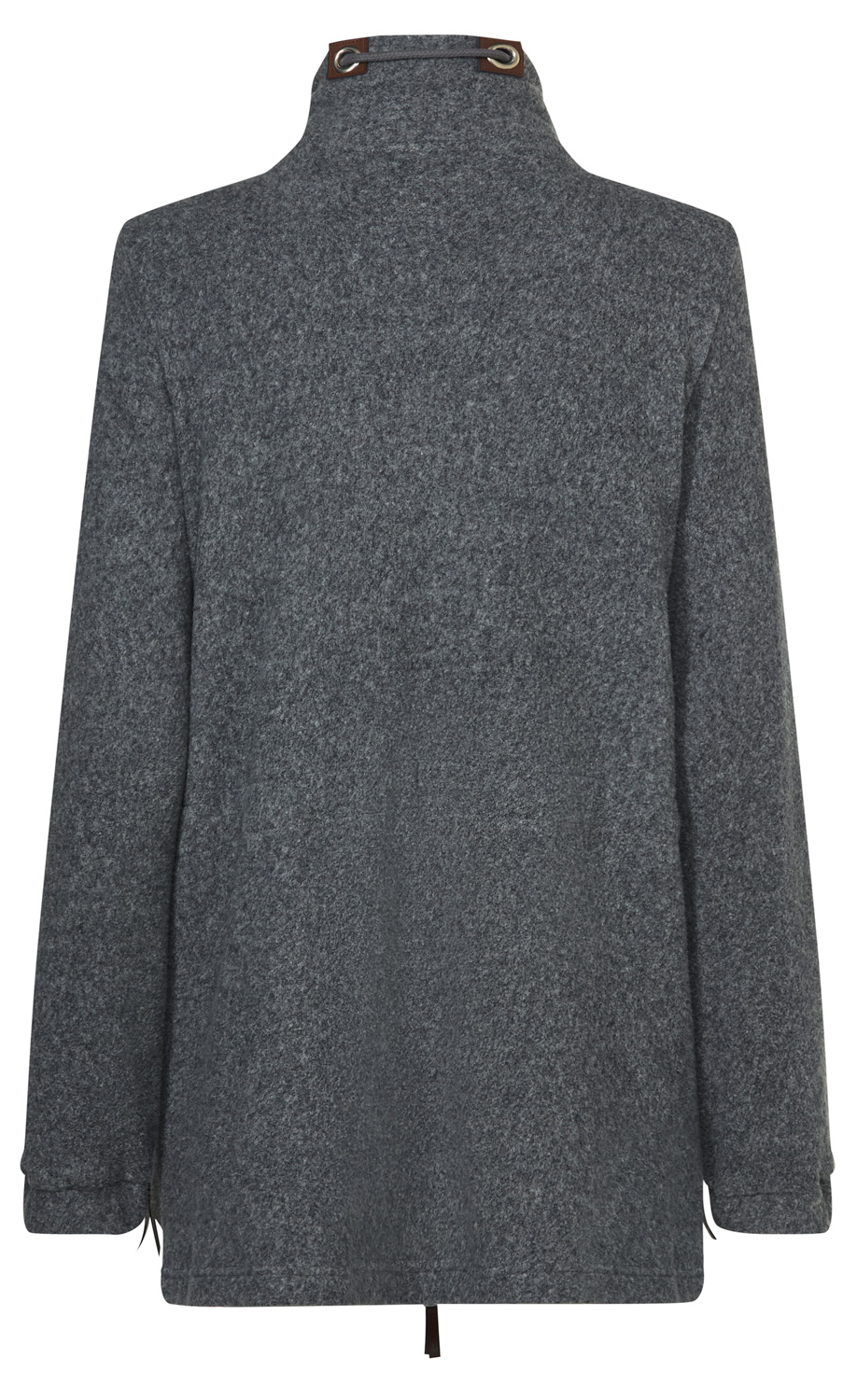 Rückansicht einer grauen Baumwoll-Jacke mit langem Arm, hohem Kragen mit zwei Metallösen und braunem Lederband, gerade geschnitten, Saum mit Zugband, strukturiertes, weiches Material