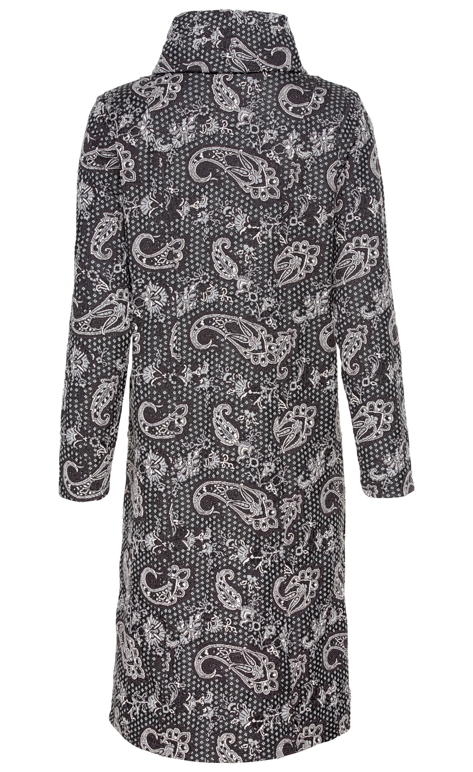 Rückansicht eines langen Viskose-Mix-Kleids mit langem Arm, hohem Kragen und Paisley-Muster in Schwarz-Weiß-Tönen