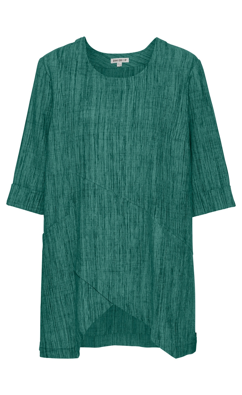 grüne Baumwoll-Bluse mit kurzarm, rundem Ausschnitt und asymmetrischem Schnittmuster, leichte Struktur, lockere Passform, bequem und casual, ideal für Alltag und Freizeit