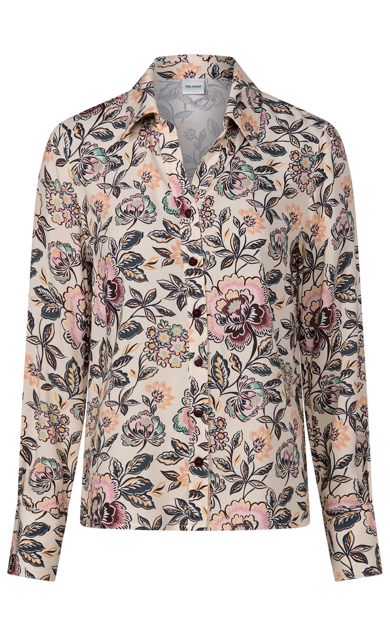 Beige Damenbluse mit floralem Muster in Rosa, Grün und Dunkelblau, langärmlig, mit Hemdkragen und dunkelbraunen Knöpfen, leicht tailliert.