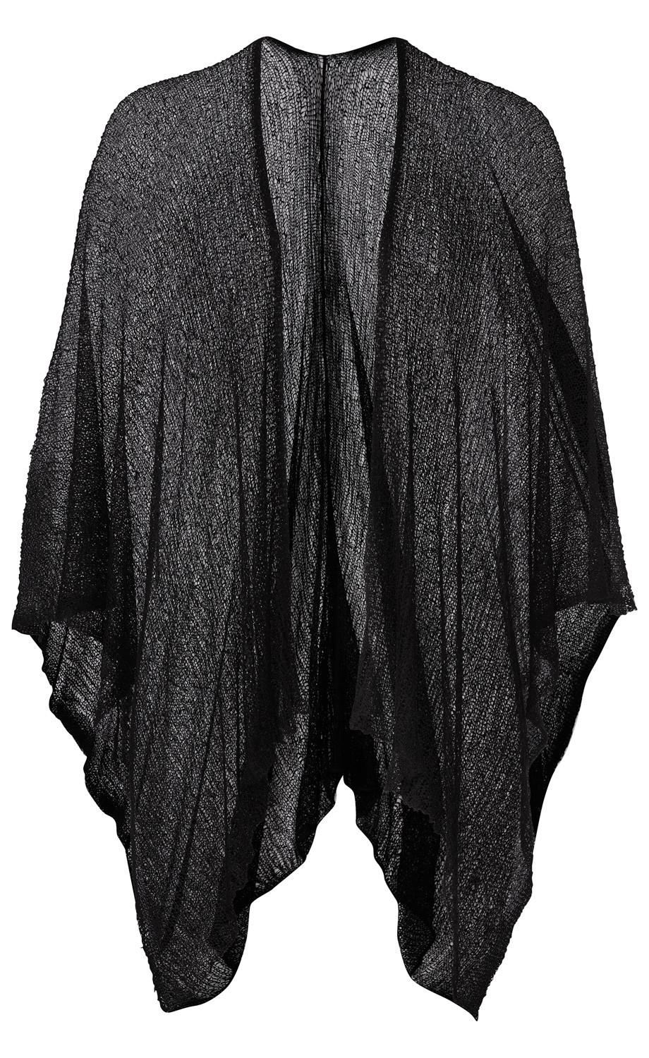 schwarze, leicht transparente Viskose-Stola mit lockerem, grobmaschigem Strickmuster, asymmetrischem Schnitt und fließender Form, ohne Muster, leicht gewellter Saum