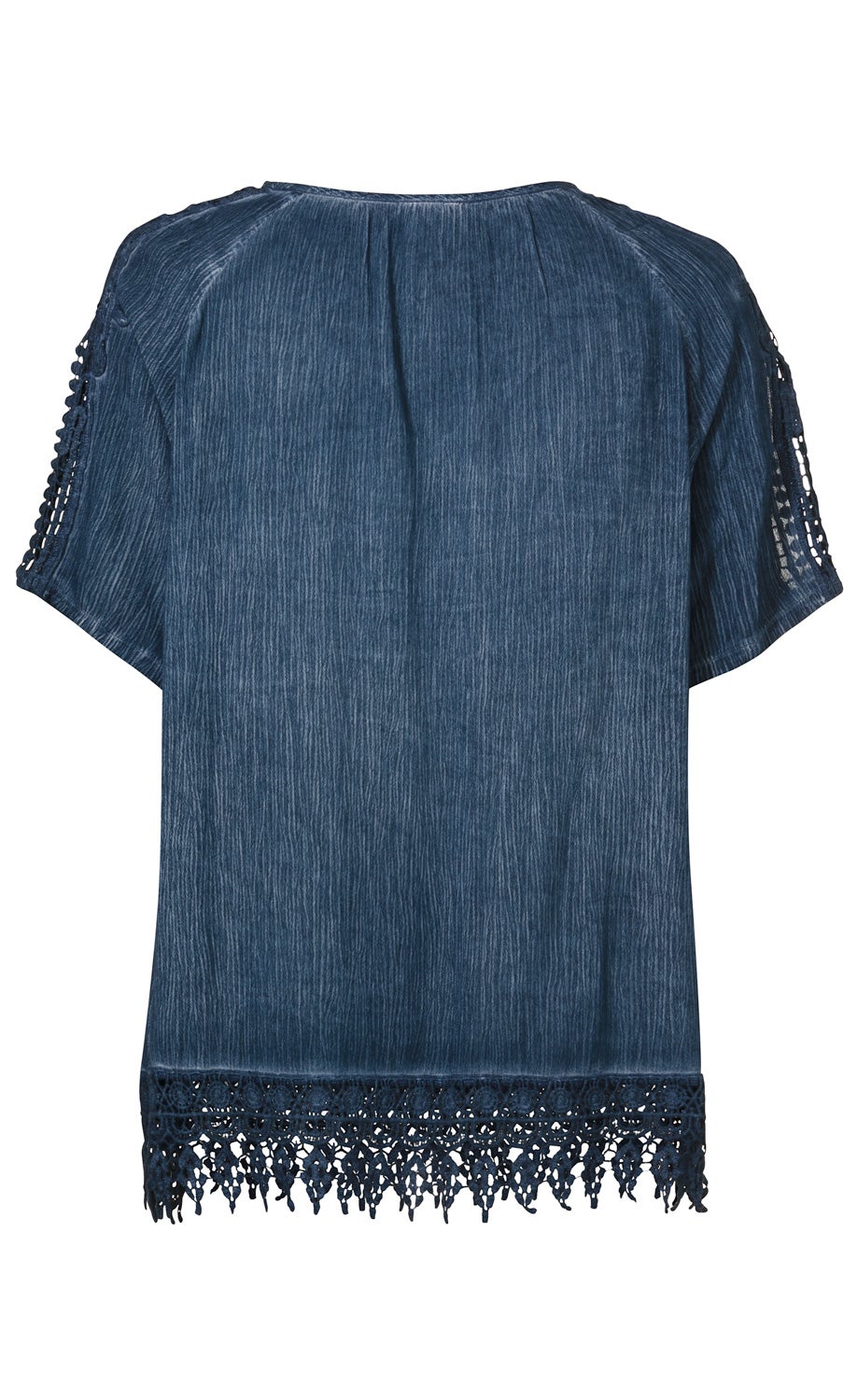 Dunkelblaue Viskose-Bluse mit kurzen Ärmeln, feiner Struktur, Spitzenbesatz am Saum und Ärmeln, Rundhalsausschnitt, lockerer Schnitt, Rückansicht