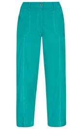 Hose türkis einfarbig, gerade geschnitten, Bund mit Gürtelschlaufen und Knopfverschluss, aufgesetzte Taschen vorne, klassische Gesäßtaschen, mittellange Beinform