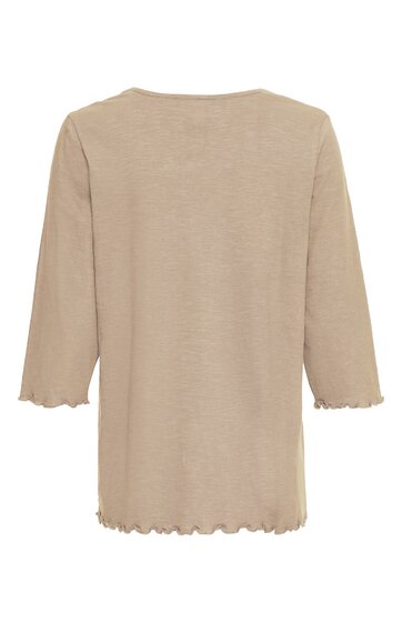 Beiges Shirt mit 3 4 Ärmeln, glatter Oberfläche, rundem Halsausschnitt, leicht gewelltem Saum an Ärmeln und unterem Rand, gerade geschnitten