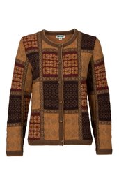 Strickjacke in Braun- und Orangetönen mit geometrischem Muster, Rundhalsausschnitt, durchgehende Knopfleiste, lange Ärmel, rechteckige Blockgestaltung