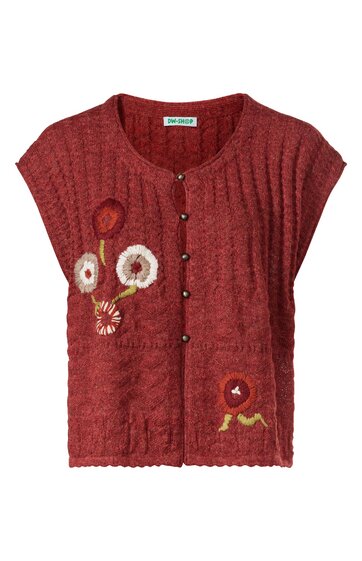 Rostrote Strickweste mit floralem Muster in Creme und Dunkelrot, rundem Ausschnitt, kurze überschnittene Ärmel, durchgehende Knopfleiste mit goldfarbenen Knöpfen, bequeme Passform