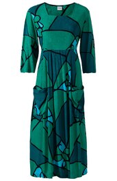 Grünes Midikleid mit abstraktem Muster in Dunkelgrün und Blau, V-Ausschnitt, 3/4-lange Ärmel, Taillengürtel, zwei aufgesetzte Taschen vorne, locker fallende Passform