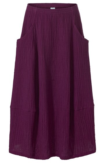 Langer Rock in dunklem Aubergine, fein gestreiftes Muster, hoher Bund, zwei große aufgesetzte Seitentaschen, A-Linie, knöchellang