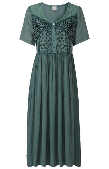 Mittellanges Kleid in grün mit kurzem Ärmel, rundem Halsausschnitt mit Knopf, Vorderseite mit schwarzem floralen Muster und vertikalen Nähten, weite Rockpartie, locker fallend