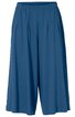 Weite, kniehohe Hose in dunklem Blau, elastischer Bund, einfache Front ohne Muster oder Verzierungen