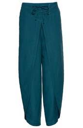 Dunkelgrüne Hose mit weitem Bein, vorne offen geschnitten, mit Taillenband zum Schnüren, lange Passform