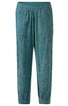 Locker geschnittene lange Hose in bläulichem Türkis, durchgehende feine vertikale Struktur, elastischer Bund, elastische Bündchen am Beinabschluss