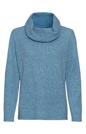 Hellblauer Pullover mit weitem Rollkragen, lange Ärmel, gerade geschnitten, ohne Muster oder weitere Verzierungen