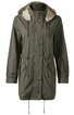 Olivgrüne Parka-Jacke mit Kapuze, durchgehender Knopfleiste, zwei aufgesetzte Taschen mit Klappen, Tunnelzug in Taille und Saum, elastische Ärmelbündchen