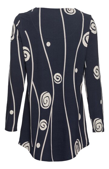 Langärmeliges, dunkelblaues Oberteil mit weißem Spiralmuster, vertikale weiße Linien, runder Ausschnitt, taillierte, längere Form