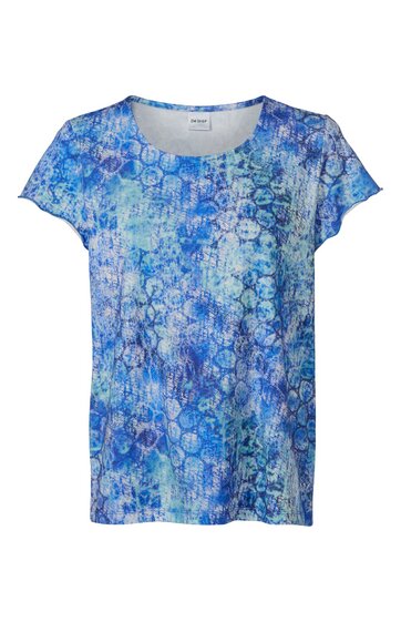 Kurzärmeliges T-Shirt, vorwiegend hellblau mit orangefarbenem Punktmuster, Rundhalsausschnitt, gerade geschnitten