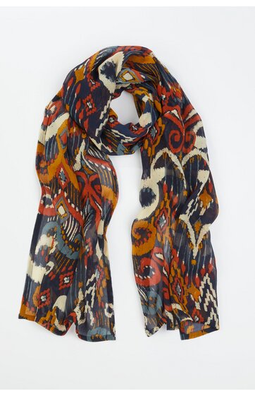 Schal in Dunkelblau, Rostrot und Senfgelb mit abstraktem, unregelmäßigem Muster, lang, rechteckig, locker drapiert, leichter Stoff