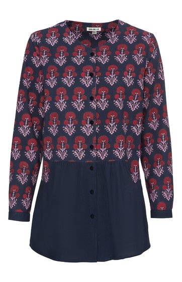 Langärmlige Bluse dunkelblau und weinrot, Oberteil mit floraler Musterung, Unterteil einfarbig dunkelblau, durchgehende Knopfleiste, Rundhalsausschnitt, gerade geschnitten