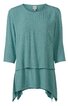 Damenoberteil in grünblau, einfarbig, Rundhals, dreiviertellange Ärmel, lockere Passform, asymmetrischer Saum mit spitz zulaufenden Enden vorne und hinten