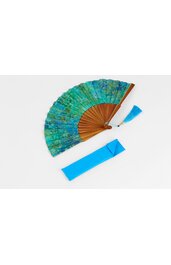 Handfächer mit blau-grünem Blumenmuster, braune Rippen, blauer Quastenanhänger, blaue Stofftasche