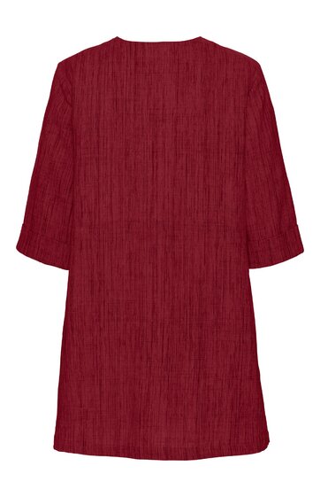 Rotes Kurzarmshirt mit rundem Ausschnitt, gerade geschnitten, glatte Oberfläche, kein sichtbares Muster, Rückansicht