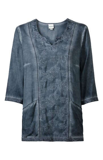 Damenoberteil in blaugrau, floral gemustert, V-Ausschnitt mit kleinem Stehkragen, 3/4-ärmel, gerade Form, zwei seitliche Eingrifftaschen