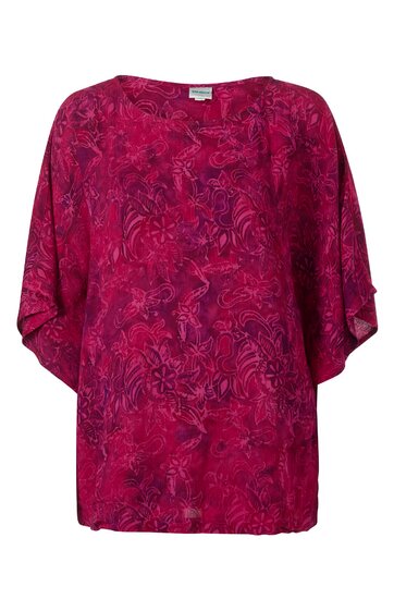Rotes Oberteil mit floralen und abstrakten Mustern, rundem Ausschnitt, locker fallend, halblange, weite Ärmel
