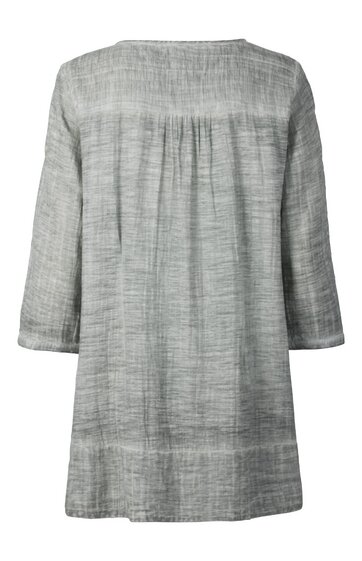 Damenbluse in grauem Melange, unifarben, Rundhalsausschnitt, 3/4-lange Ärmel, weite Passform, Rücken mit leichter Faltenlegung