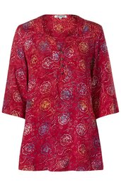 Rotes Damenoberteil mit mehrfarbigem Blumenmuster, Rundhals, Knopfleiste bis zur Brust, 3/4-lange Ärmel, locker geschnitten