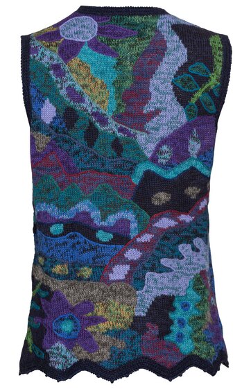 Ärmellose Weste mit unregelmäßigem Zickzack-Saum, mehrfarbig mit dominierenden Tönen in Lila, Blau, Schwarz und Grün, abstraktes Muster aus geschwungenen und geometrischen Formen, Rückenansicht