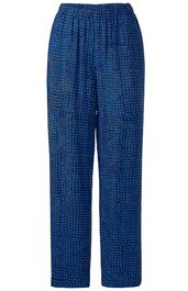 Locker geschnittene Hose in dunkelblau mit winzigem, unregelmäßigem Muster in Hellblau und Weiß, elastischer Bund, gerade geschnittene Beine