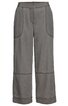 Hose in graubraun, locker geschnitten, gerade Hosenbeine, aufgesetzte Taschen vorne, Nahtdetails an Taschen und Saum, elastischer Bund, knöchellang