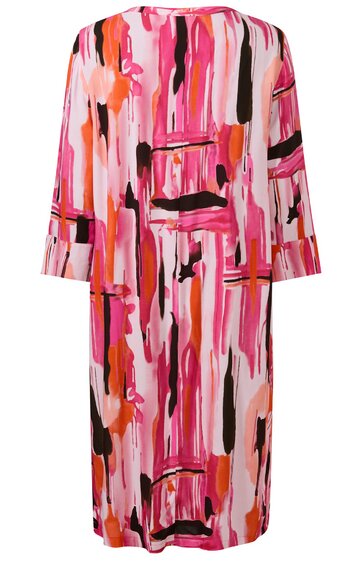 Knielanges Kleid in Pink, Rot, Schwarz und Weiß mit abstraktem Muster, langer gerader Schnitt, Rundhalsausschnitt, lange Ärmel mit breiten Bündchen, lockere Passform
