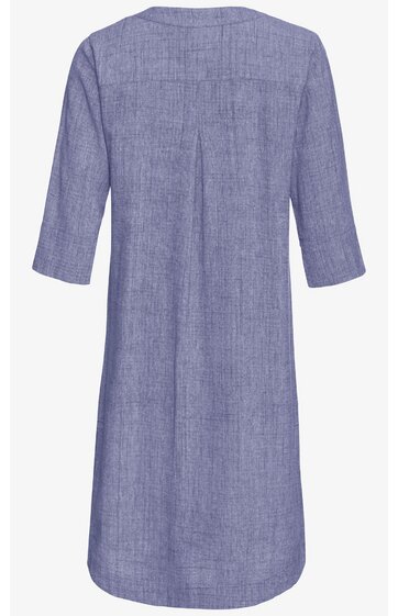 Blaues Hemdblusenkleid ohne Muster, 3/4 lange Ärmel, zurückgelegter Kragen, Knopfleiste vorne, Rückenfalte, gerade geschnitten, knielang