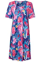 Knielanges Kleid in bunter Blumenmuster mit überwiegend pinken, blauen und weißen Farben, kurzer Ärmel, Rundhalsausschnitt, lockere Passform