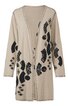 Langärmeliger beiger Cardigan mit schwarzem abstraktem Muster, offen geschnitten, knieumspielende Länge, keine Verschlüsse, gerader Schnitt