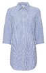 Hemdbluse hellblau mit weißen senkrechten Streifen, durchgehende Knopfleiste, klassischer Hemdkragen, 3/4-lange Ärmel, leicht abgerundeter Saum