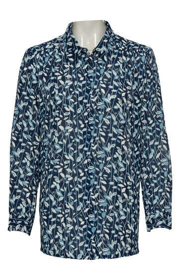 Langärmliges Hemd in Dunkelblau mit weißem und hellblauem Blattmuster, durchgehende Knopfleiste, klassischer Kragen, gerade Form