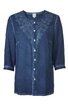 Damenbluse in dunklem Blau, unifarben mit floraler Stickerei am Rundhalsausschnitt, durchgehende Knopfleiste mit weißen Perlmuttknöpfen, 3/4-lange Ärmel, lockere Passform