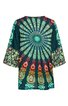 Tunika in dunkelgrün mit rundem Kragen, bunte mandalaartige Muster in türkis, rot und gelb, dreiviertellange weite Ärmel, gerade geschnitten