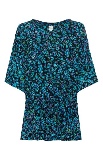 Damenbluse in Dunkelblau mit floralen Mustern in Türkis und Hellblau, Rundhalsausschnitt, halblange weite Ärmel, taillierter Schnitt, Knopfleiste vorne